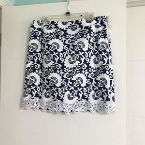 Size 12 navy Talbots skirt